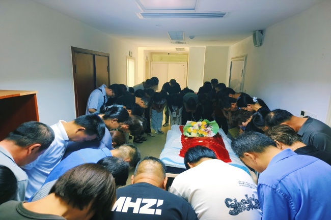 生命落幕，大爱延续